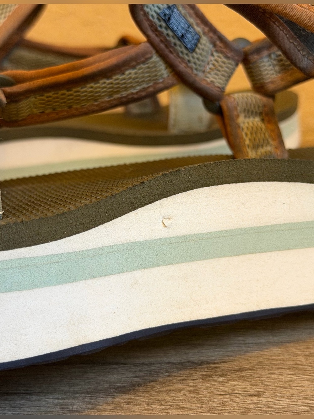 Teva Flatform Universal Sandals - Picture 9 of 13